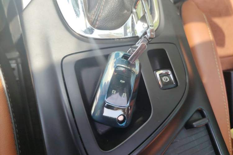 Used Buick Regal 2015 1.6T Elite Tech Model Vehicle Key