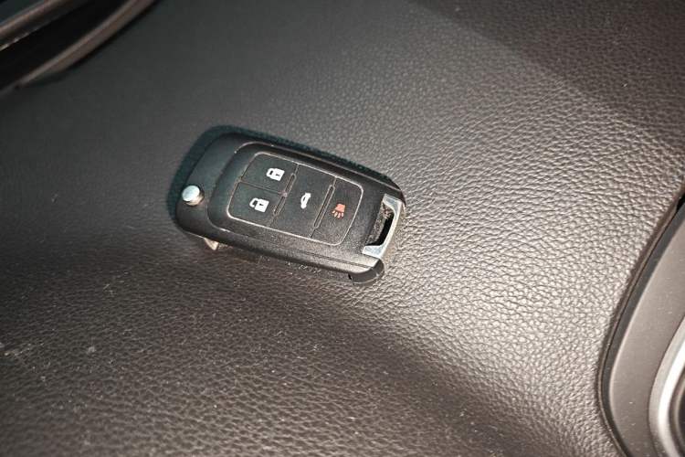 Used Buick Regal 2015 1.6T Elite Tech Model Vehicle Key