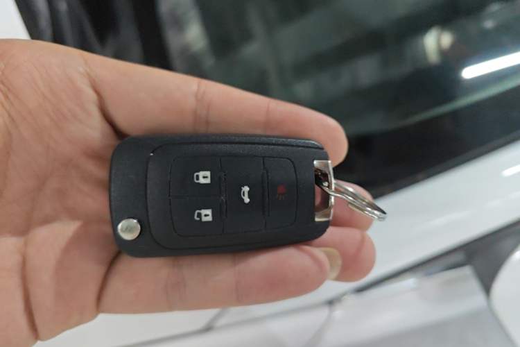 Used Buick Regal 2015 1.6T Elite Tech Model Vehicle Key