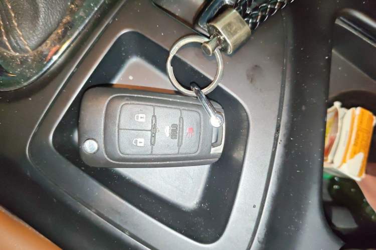Used Buick Regal 2015 1.6T Elite Tech Model Vehicle Key