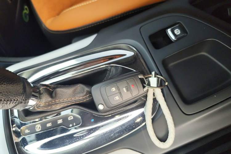 Used Buick Regal 2015 1.6T Elite Tech Model Vehicle Key