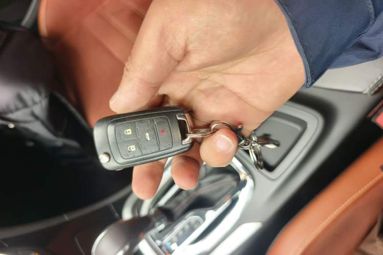 Used Buick Regal 2015 1.6T Elite Tech Model Vehicle Key