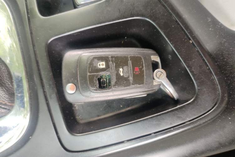 Used Buick Regal 2015 1.6T Elite Tech Model Vehicle Key