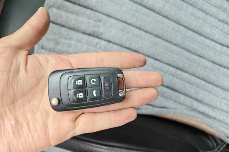 Used Buick Regal 2015 1.6T Elite Tech Model Vehicle Key