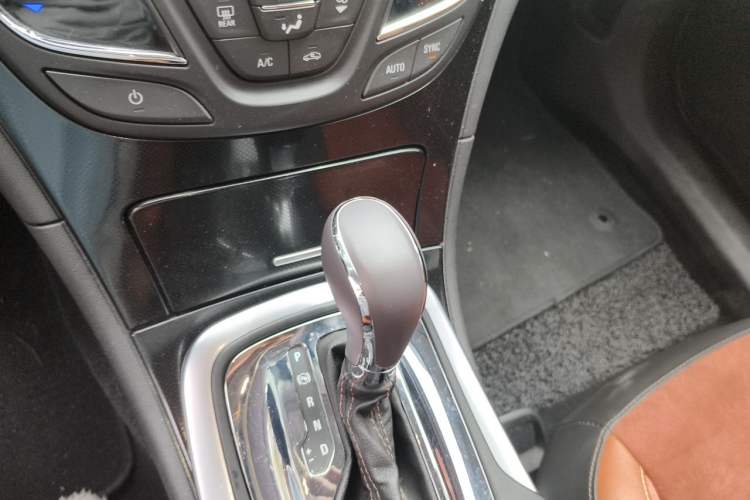Used Buick Regal 2015 1.6T Elite Tech Model Vehicle Key