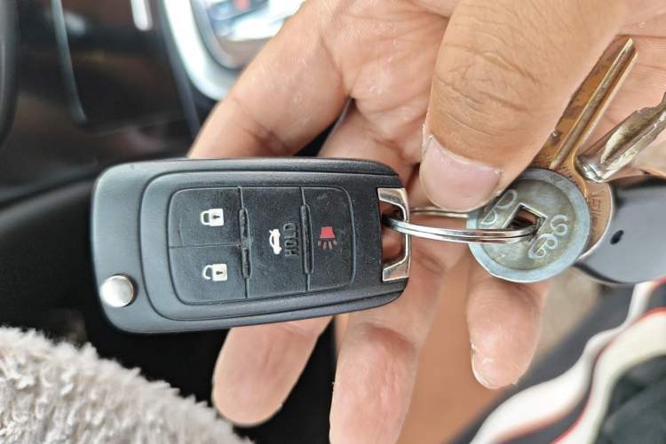 Used Buick Regal 2015 1.6T Elite Tech Model Vehicle Key