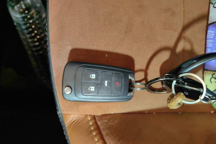 Used Buick Regal 2015 1.6T Elite Tech Model Vehicle Key
