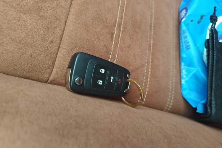 Used Buick Regal 2015 1.6T Elite Tech Model Vehicle Key