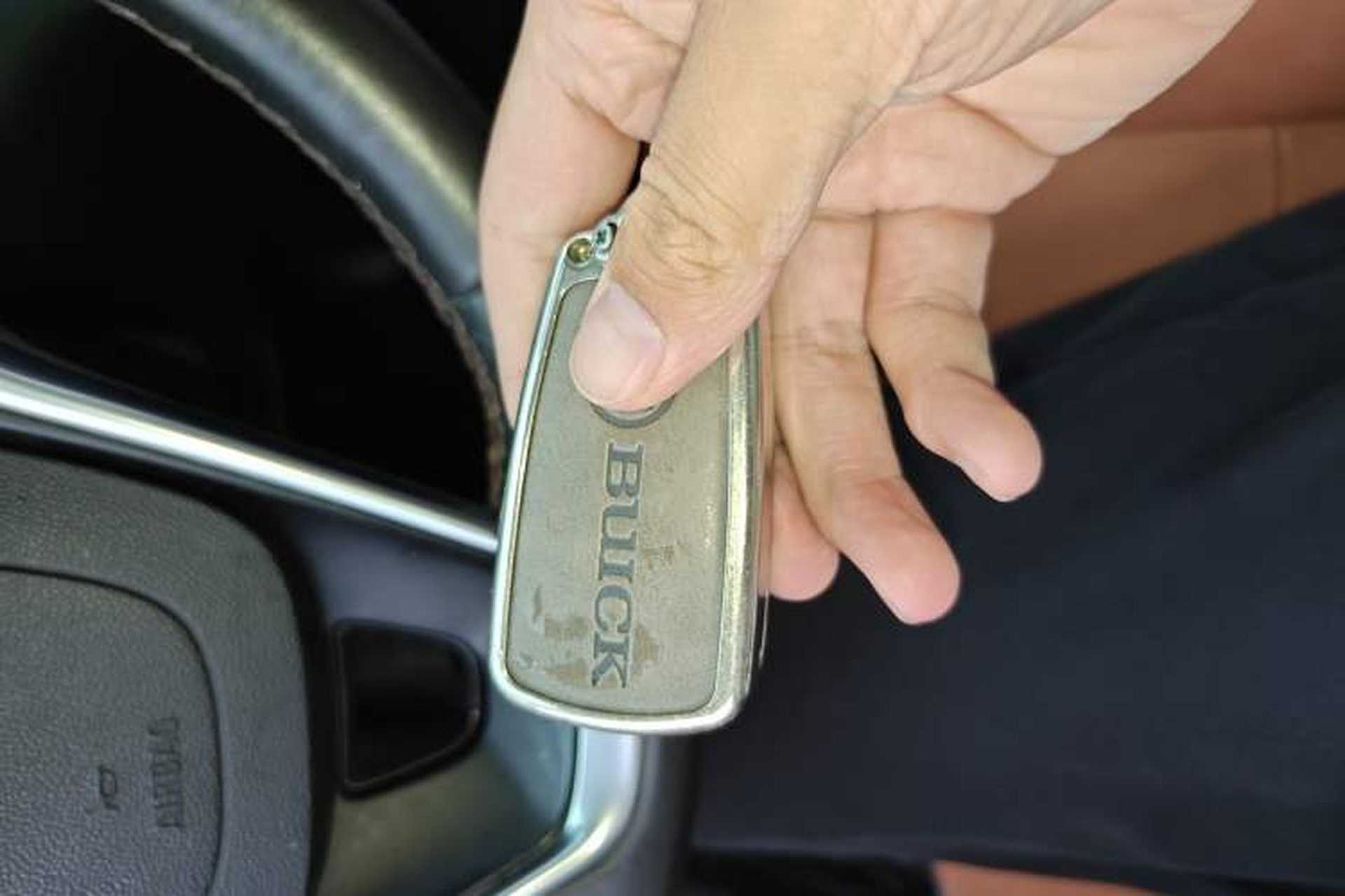 Used Buick Regal 2015 1.6T Elite Tech Model Vehicle Key