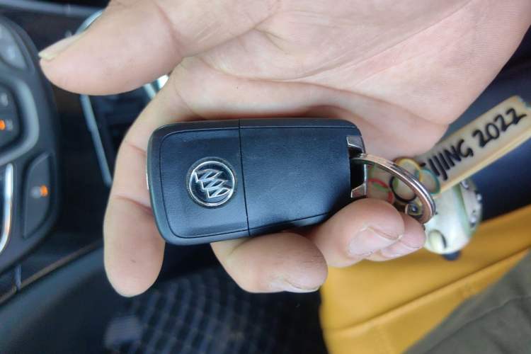 Used Buick Regal 2015 1.6T Elite Tech Model Vehicle Key