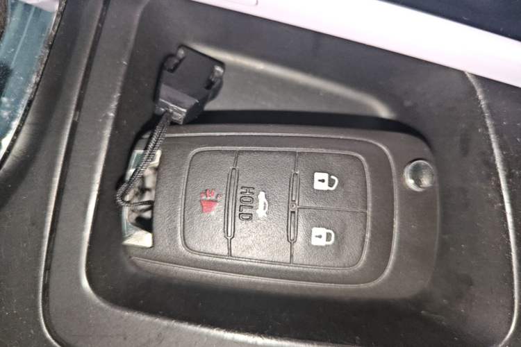 Used Buick Regal 2015 1.6T Elite Tech Model Vehicle Key