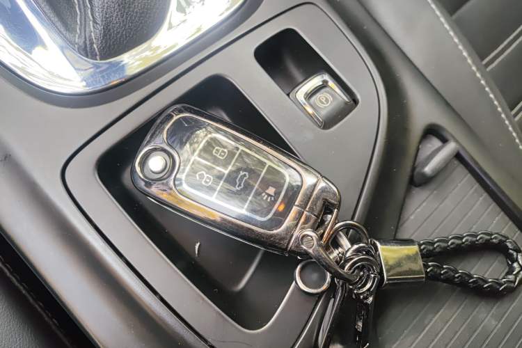 Used Buick Regal 2015 1.6T Elite Tech Model Vehicle Key