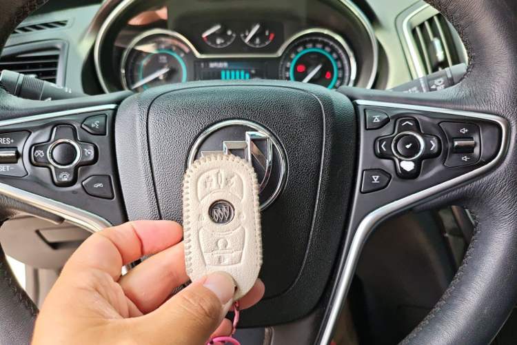 Used Buick Regal 2015 GS 2.0T Grand Sport Edition Vehicle Key