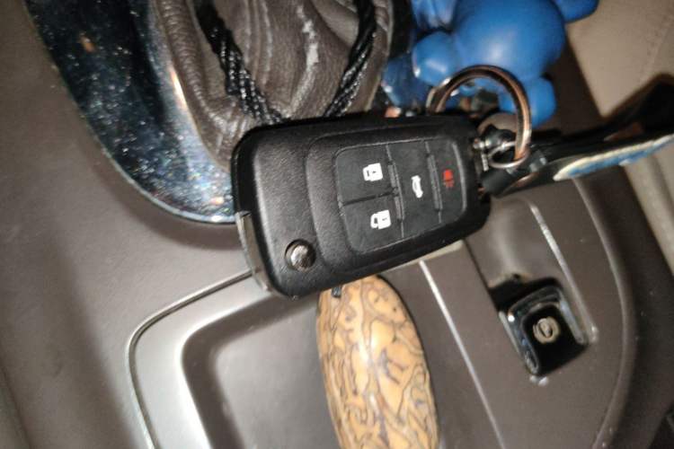 Used Buick Regal 2015 2.0L Elite Fashion Edition Vehicle Key