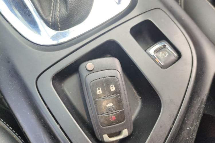 Used Buick Regal 2015 1.6T Elite Tech Model Vehicle Key