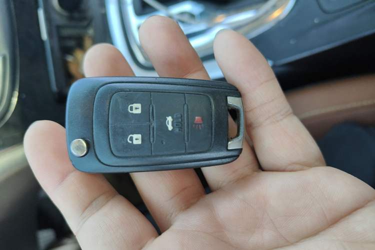 Used Buick Regal 2015 1.6T Elite Tech Model Vehicle Key