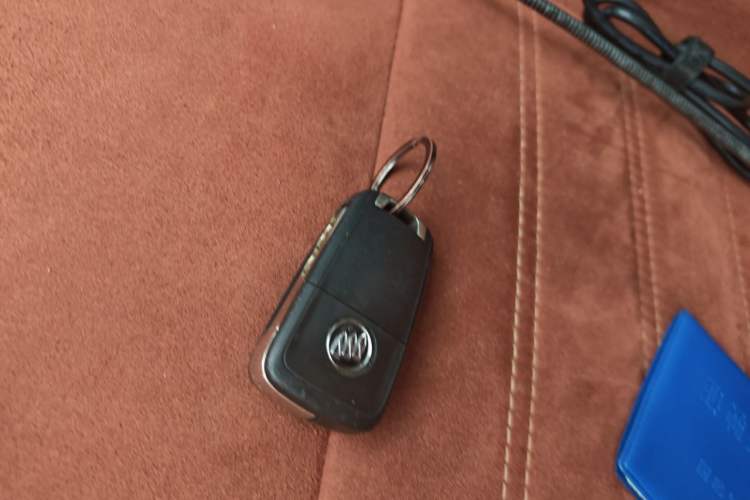 Used Buick Regal 2015 1.6T Elite Tech Model Vehicle Key