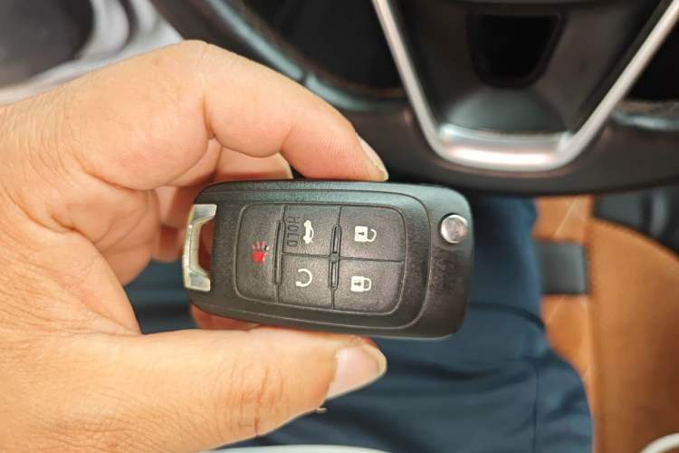 Used Buick Regal 2015 1.6T Elite Tech Model Vehicle Key