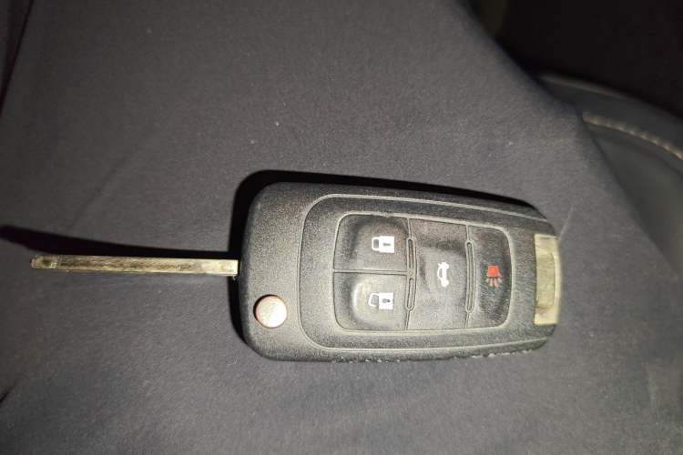 Used Buick Regal 2015 1.6T Leading Technology Model Vehicle Key
