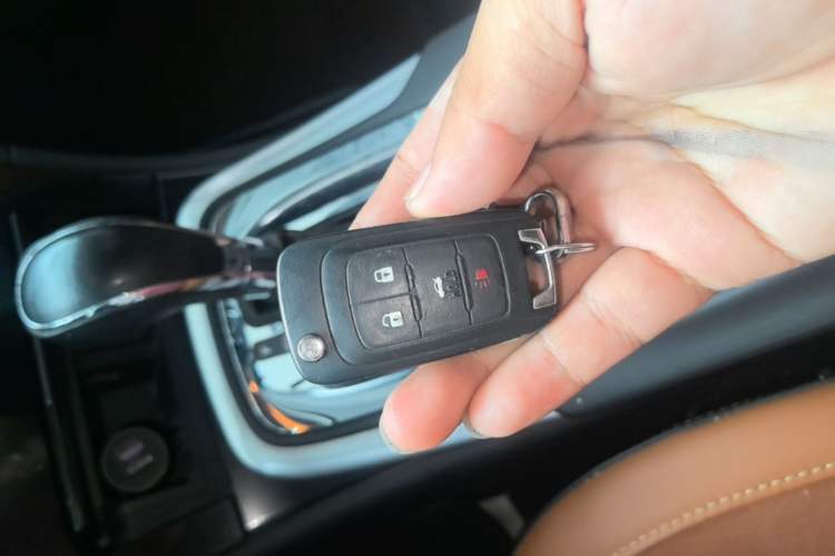 Used Buick Regal 2015 1.6T Elite Tech Model Vehicle Key