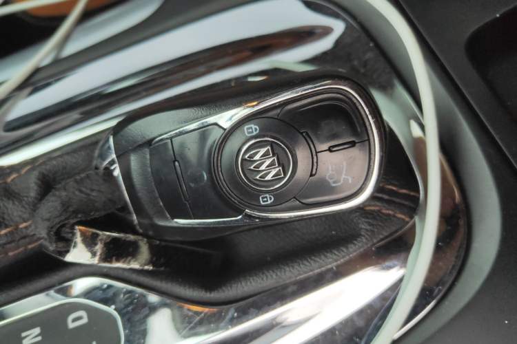 Used Buick Regal 2015 GS 2.0T Grand Sport Edition Vehicle Key