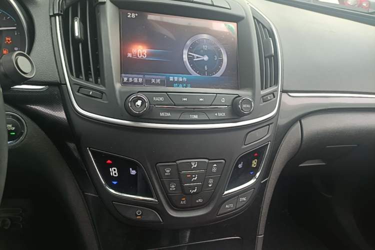 Used Buick Regal 2015 1.6T Elite Tech Model Audio And AC Panel
