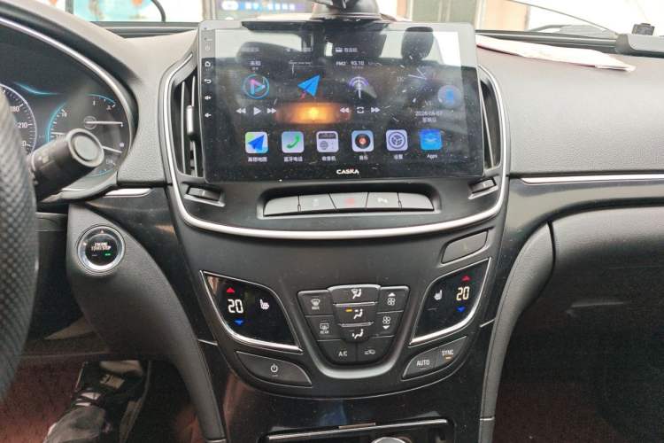 Used Buick Regal 2015 1.6T Elite Tech Model Audio And AC Panel