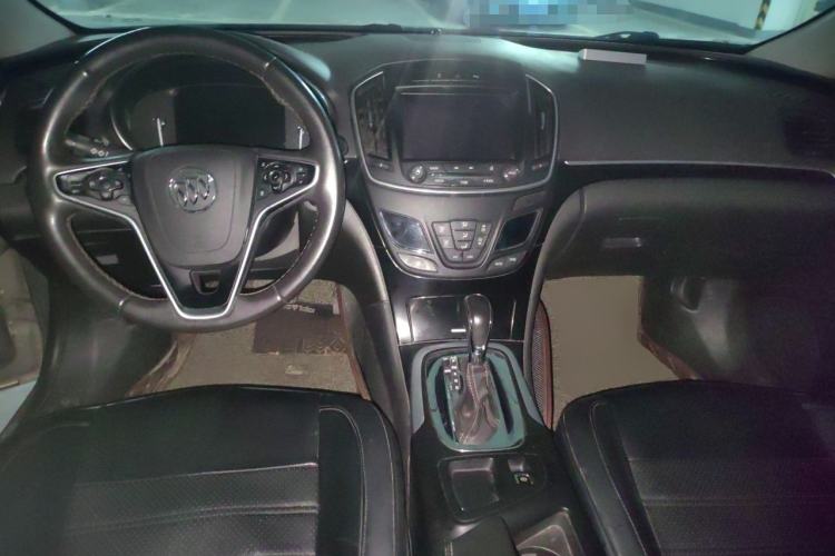 Used Buick Regal 2015 1.6T Elite Tech Model Center Console