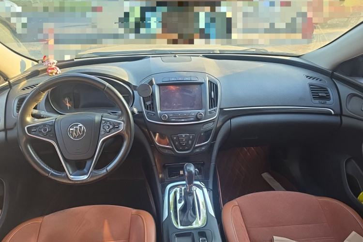 Used Buick Regal 2015 1.6T Elite Tech Model Center Console