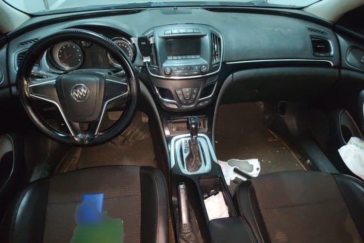 Used Buick Regal 2015 1.6T Leading Technology Model Center Console
