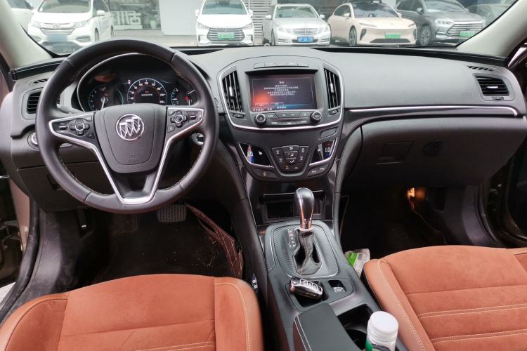 Used Buick Regal 2015 1.6T Elite Tech Model Center Console