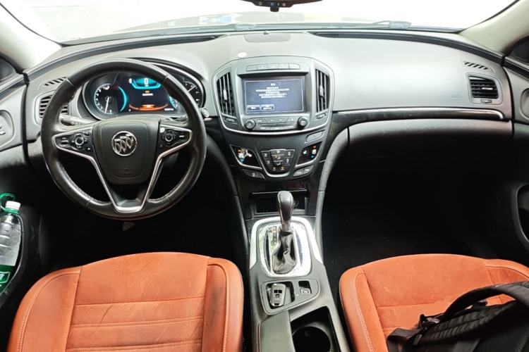 Used Buick Regal 2015 1.6T Elite Tech Model Center Console