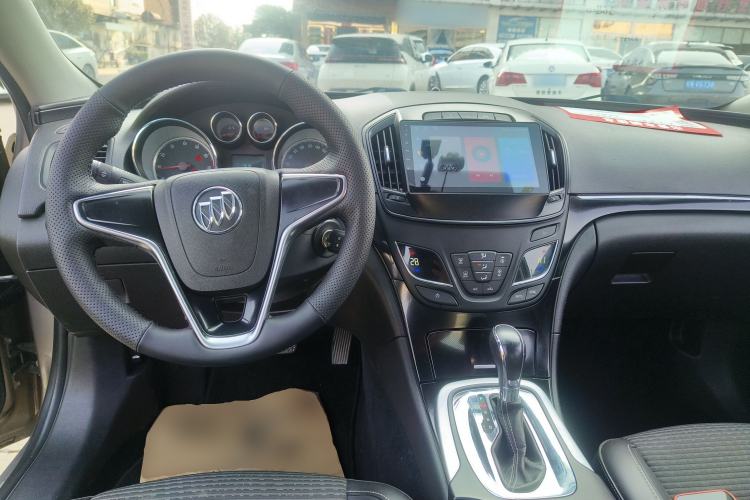 Used Buick Regal 2015 1.6T Leading Technology Model Center Console