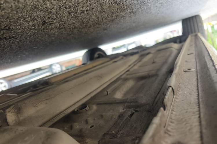 Used Buick Regal 2015 1.6T Leading Technology Model Chassis Front Right