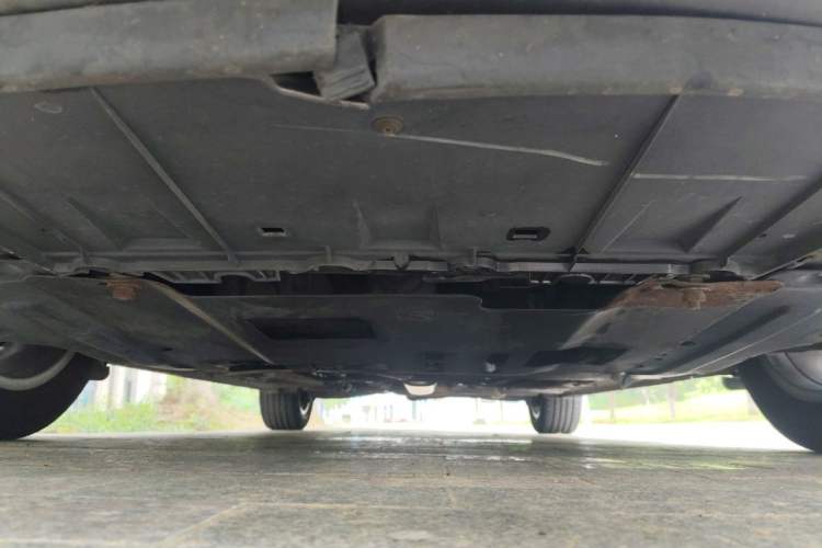 Used Buick Regal 2015 1.6T Leading Technology Model Chassis Front