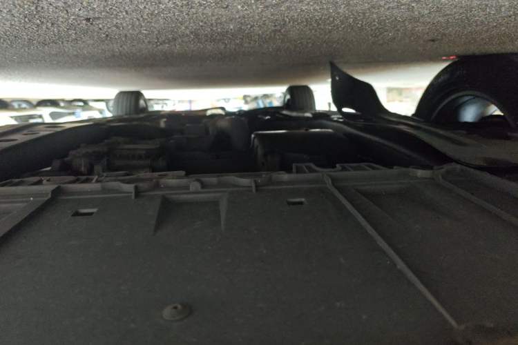 Used Buick Regal 2015 2.0L Leading Fashion Edition Chassis Front