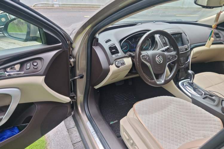 Used Buick Regal 2015 2.0L Elite Fashion Edition Driver Seat