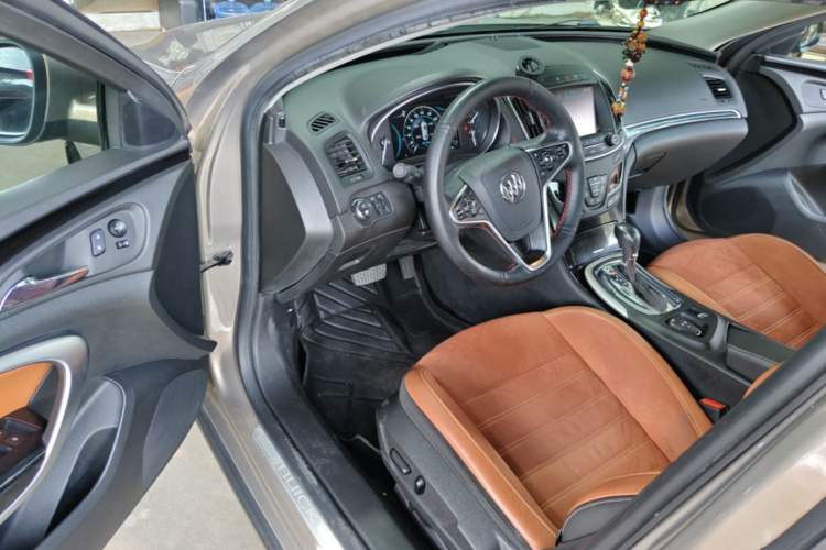 Used Buick Regal 2015 1.6T Elite Tech Model Driver Seat