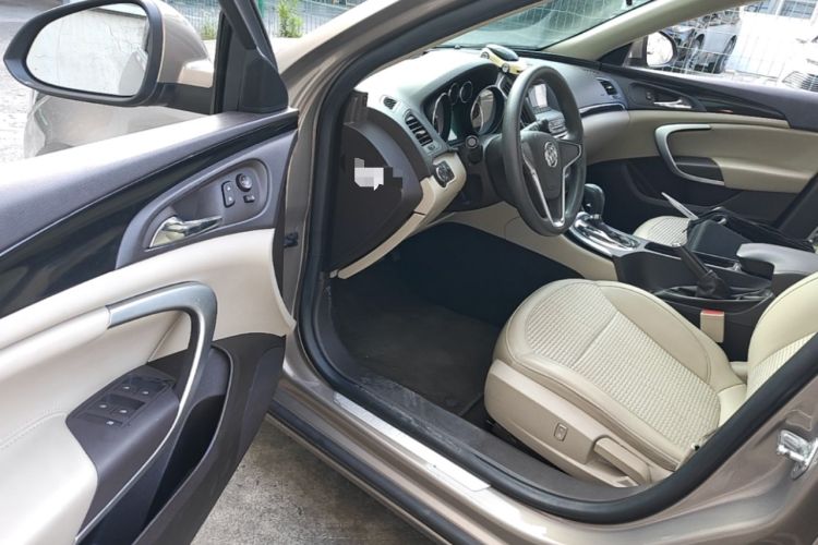 Used Buick Regal 2015 2.0L Leading Fashion Edition Driver Seat