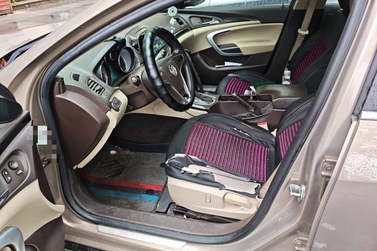 Used Buick Regal 2015 2.0L Leading Fashion Edition Driver Seat