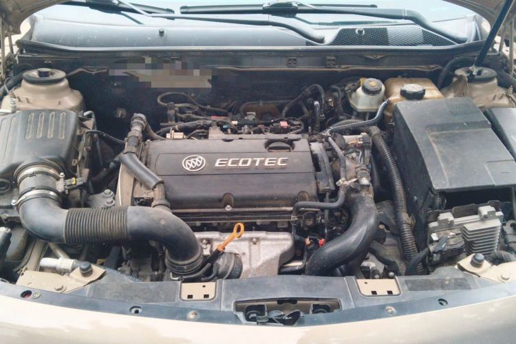 Used Buick Regal 2015 1.6T Fashion Tech Model Engine Bay