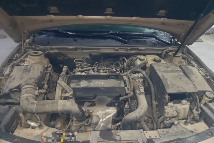 Used Buick Regal 2015 1.6T Leading Technology Model Engine Bay