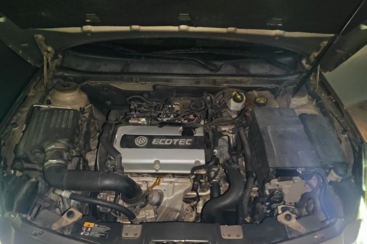 Used Buick Regal 2015 1.6T Elite Tech Model Engine Bay