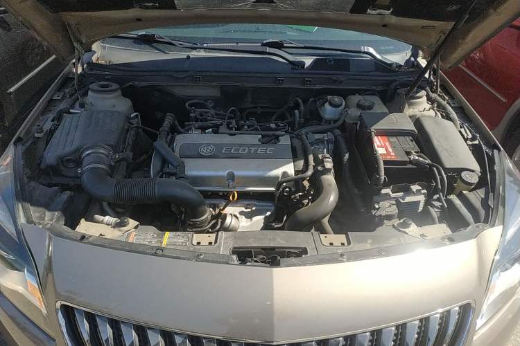 Used Buick Regal 2015 1.6T Fashion Tech Model Engine Bay