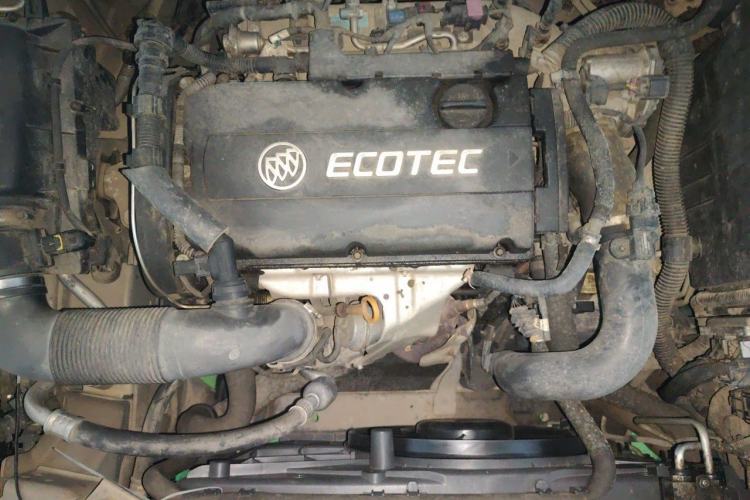 Used Buick Regal 2015 1.6T Leading Technology Model Engine Bay