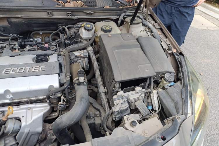 Used Buick Regal 2015 1.6T Leading Technology Model Engine Bay Left