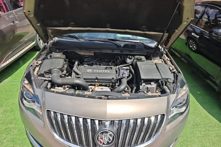 Used Buick Regal 2015 1.6T Elite Tech Model Engine Bay