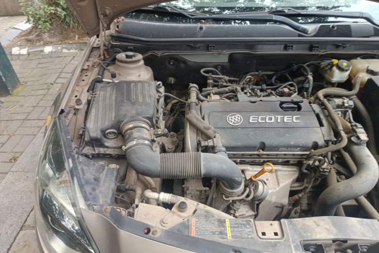 Used Buick Regal 2015 1.6T Leading Technology Model Engine Bay Right