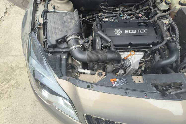 Used Buick Regal 2015 1.6T Leading Technology Model Engine Bay Right