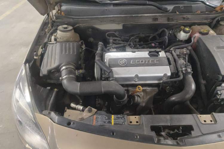 Used Buick Regal 2015 1.6T Leading Technology Model Engine Bay Right